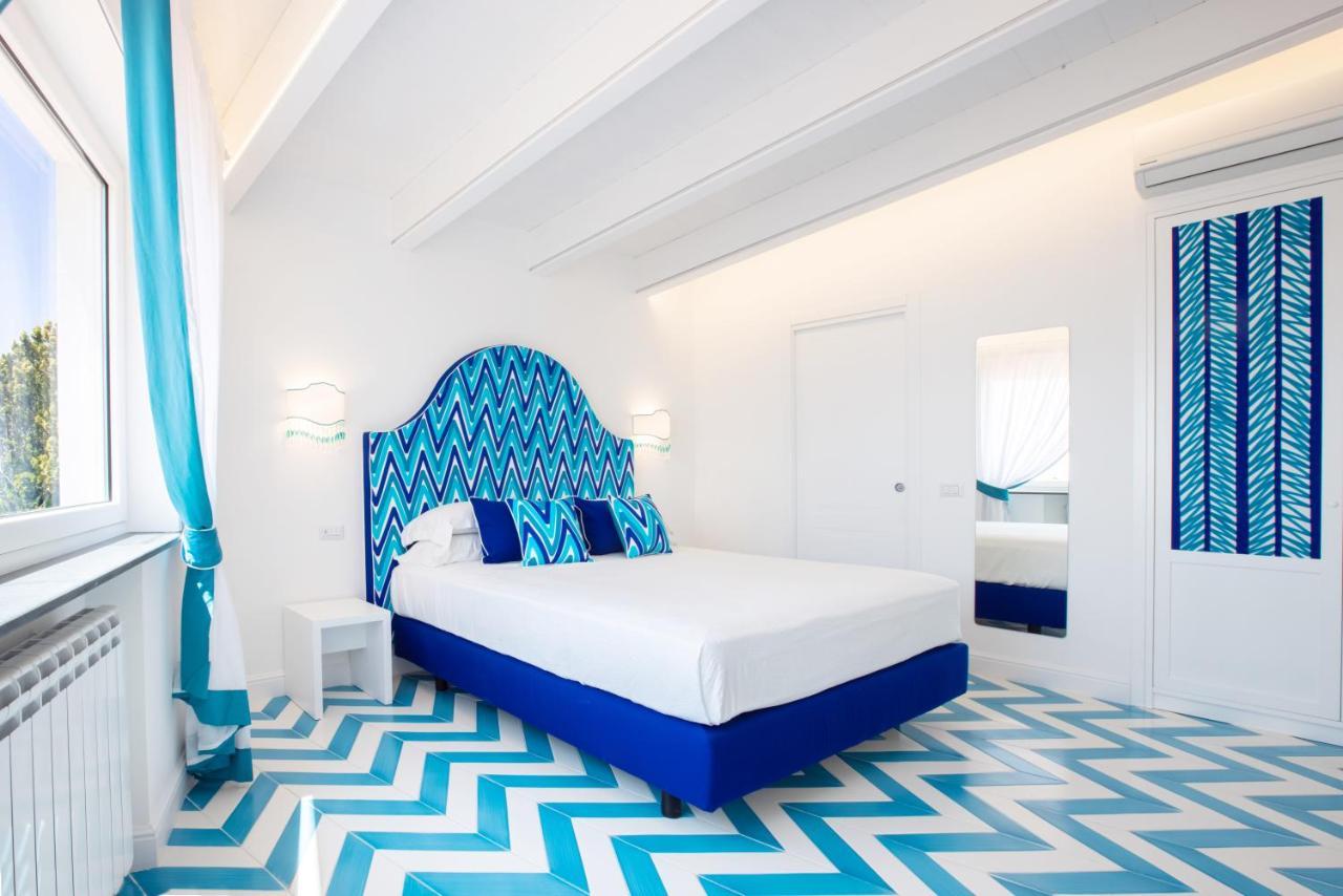 Villa Veronica Luxury Suite In Amalfi Coast Piano di Sorrento Dış mekan fotoğraf
